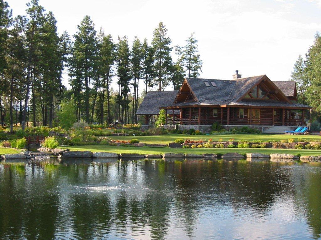 Glacier Mountain Lodge Кълъмбия Фолс Екстериор снимка